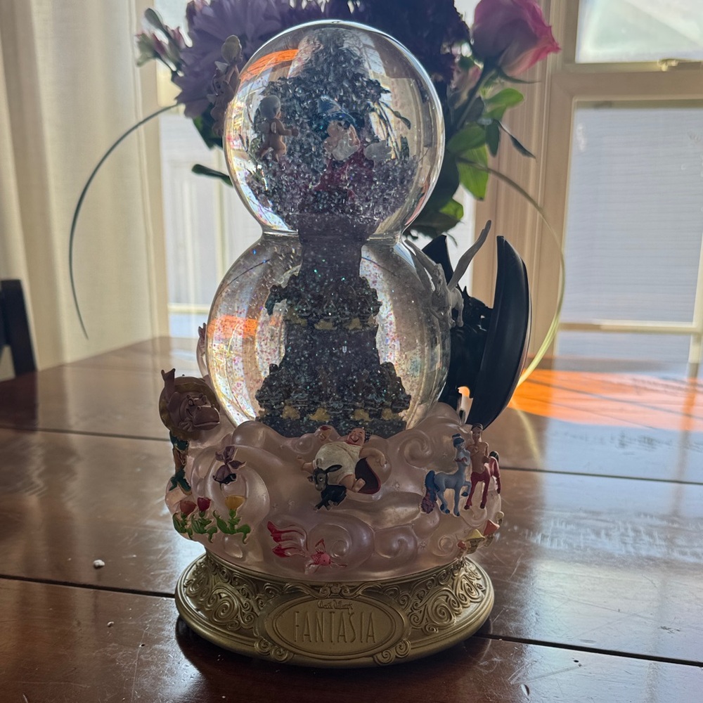 RARE Fantasia 3-Tier Snow Globe The Sorcerer